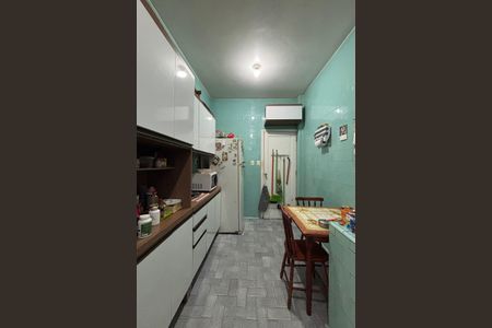 Apartamento à venda com 150m², 3 quartos e 1 vaga Apartamento à venda com 150m², 3 quartos e 1 vagaCozinha