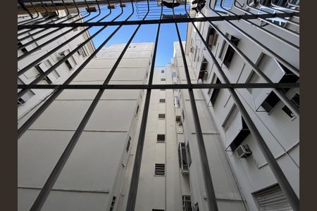 Apartamento à venda com 150m², 3 quartos e 1 vaga Apartamento à venda com 150m², 3 quartos e 1 vagaÁrea de serviço - vista