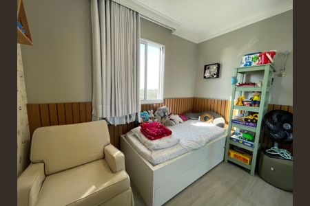 Apartamento à venda com 70m², 3 quartos e 1 vagaQuarto 02