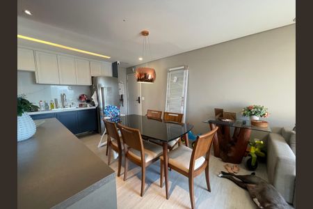 Apartamento à venda com 70m², 3 quartos e 1 vagaSala