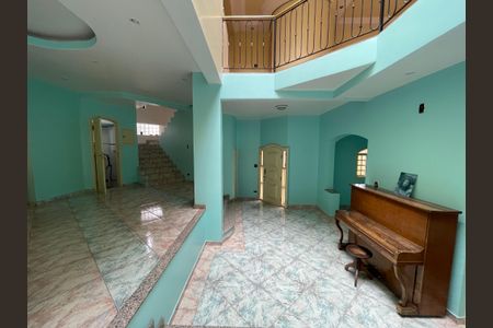 Casa à venda com 416m², 3 quartos e 6 vagasSala 