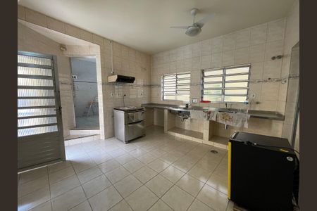 Casa à venda com 416m², 3 quartos e 6 vagasCozinha