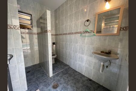 Casa à venda com 416m², 3 quartos e 6 vagasBanheiro 6
