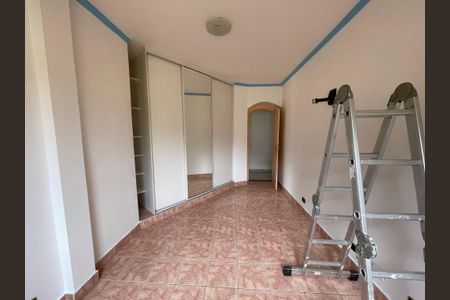 Casa à venda com 416m², 3 quartos e 6 vagasQuarto 2