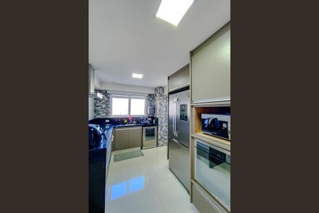 Apartamento para alugar com 184m², 3 quartos e 3 vagasCozinha