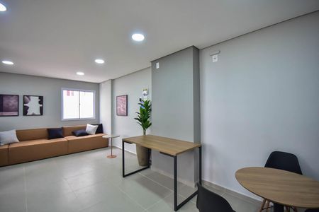 Apartamento para alugar com 37m², 2 quartos e 1 vagaÁrea comum