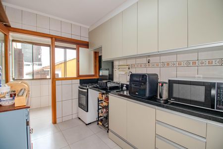 Apartamento à venda com 113m², 3 quartos e 2 vagas Apartamento à venda com 113m², 3 quartos e 2 vagasCozinha e Área de Serviço