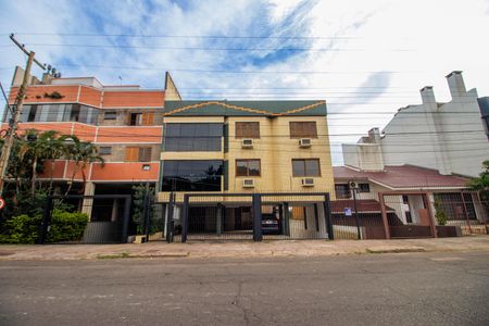 Apartamento à venda com 113m², 3 quartos e 2 vagas Apartamento à venda com 113m², 3 quartos e 2 vagasFachada