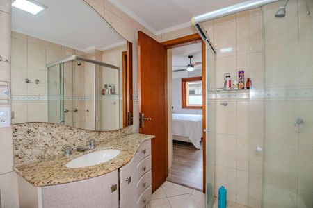 Apartamento à venda com 113m², 3 quartos e 2 vagas Apartamento à venda com 113m², 3 quartos e 2 vagasBanheiro da Suíte