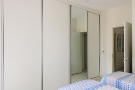 Casa de condomínio à venda com 163m², 3 quartos e 1 vagaQuarto 2 -2º Pavimento