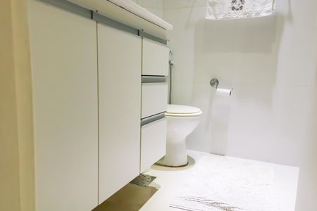 Casa de condomínio à venda com 163m², 3 quartos e 1 vagaBanheiro do Quarto suíte - 2º Pavimento