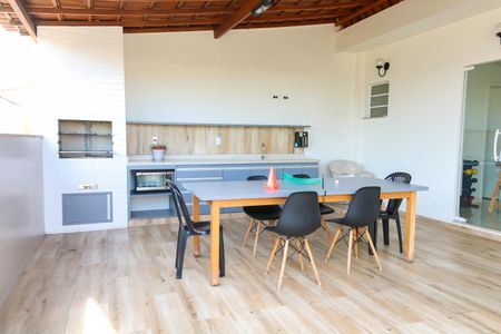 Casa de condomínio à venda com 163m², 3 quartos e 1 vagaTerraço