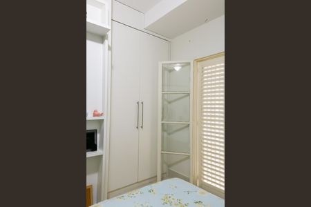 Casa de condomínio à venda com 163m², 3 quartos e 1 vagaQuarto suíte - 2º Pavimento