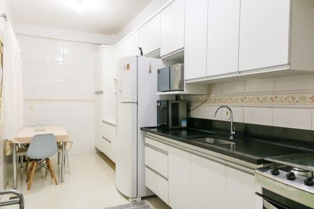 Casa de condomínio à venda com 163m², 3 quartos e 1 vagaCozinha - 1º Pavimento