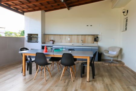 Casa de condomínio à venda com 163m², 3 quartos e 1 vagaTerraço