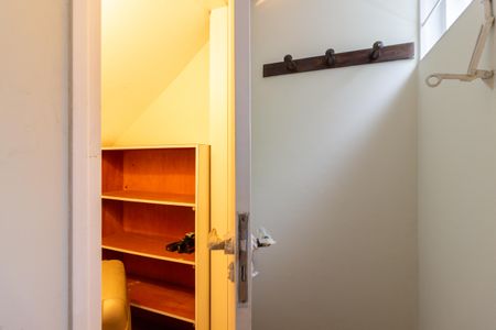 Casa à venda com 700m², 5 quartos e sem vaga Casa à venda com 700m², 5 quartos e sem vagaDespensa