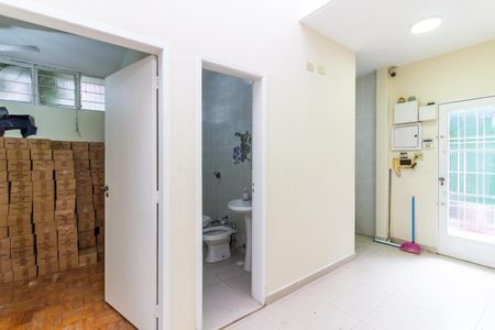 Casa à venda com 700m², 5 quartos e sem vaga Casa à venda com 700m², 5 quartos e sem vagaQuarto de Serviço