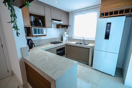 Apartamento à venda com 140m², 4 quartos e 2 vagasCozinha