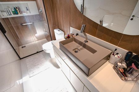 Apartamento à venda com 140m², 4 quartos e 2 vagasBanheiro da Suíte