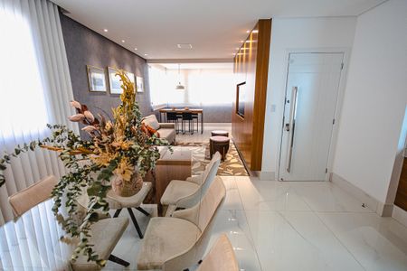 Apartamento à venda com 140m², 4 quartos e 2 vagasSala