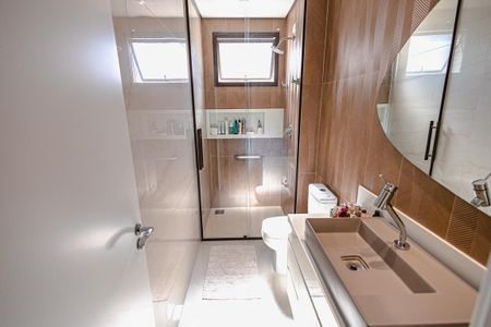 Apartamento à venda com 140m², 4 quartos e 2 vagasBanheiro da Suíte