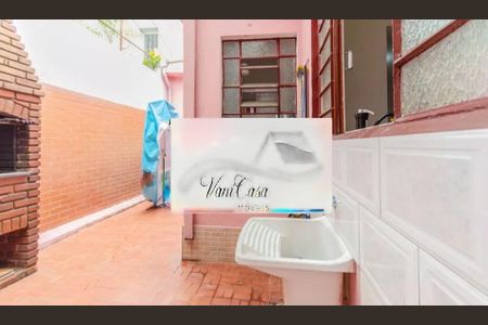 Casa à venda com 130m², 2 quartos e 1 vaga