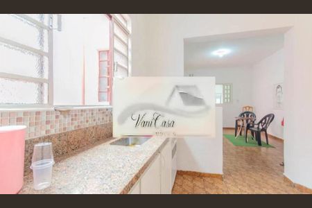Casa à venda com 130m², 2 quartos e 1 vaga