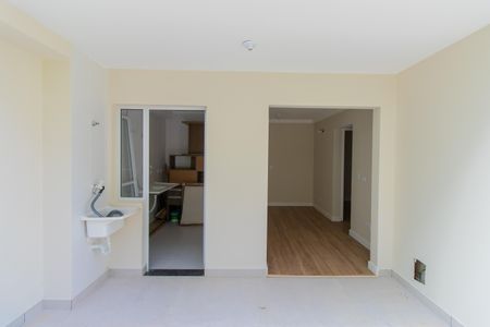 Apartamento para alugar com 70m², 2 quartos e 1 vagaÁrea de Serviço