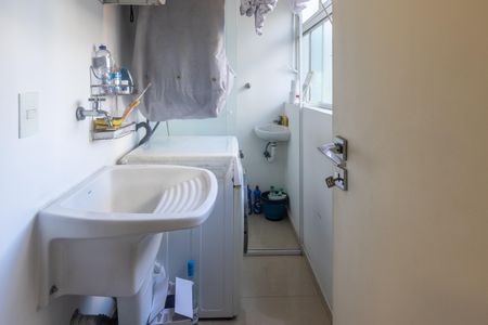 Apartamento à venda com 80m², 2 quartos e 1 vaga Apartamento à venda com 80m², 2 quartos e 1 vagaÁrea de Serviço