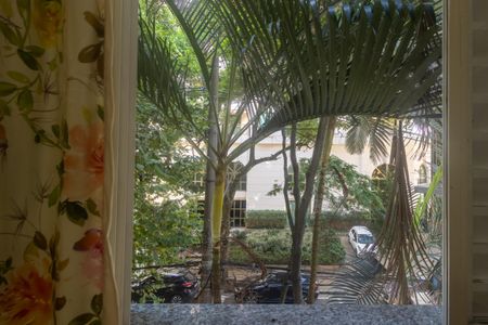 Apartamento à venda com 80m², 2 quartos e 1 vaga Apartamento à venda com 80m², 2 quartos e 1 vagaVista do Quarto