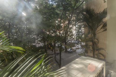 Apartamento à venda com 80m², 2 quartos e 1 vaga Apartamento à venda com 80m², 2 quartos e 1 vagaVista da Sala