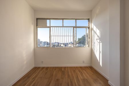 Apartamento para alugar com 88m², 3 quartos e sem vagaQuarto 1