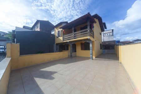 Casa para alugar com 120m², 3 quartos e 3 vagas Casa para alugar com 120m², 3 quartos e 3 vagasarea externa