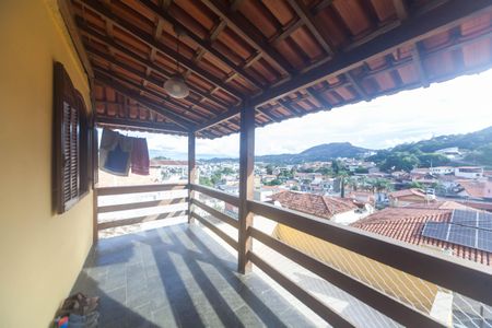 Casa para alugar com 120m², 3 quartos e 3 vagas Casa para alugar com 120m², 3 quartos e 3 vagasvaranda suite