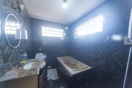 Casa para alugar com 120m², 3 quartos e 3 vagas Casa para alugar com 120m², 3 quartos e 3 vagasBanheiro suite