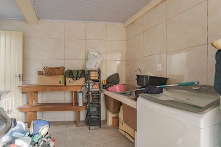 Casa à venda com 200m², 4 quartos e 2 vagas Casa à venda com 200m², 4 quartos e 2 vagasÁrea de Serviço