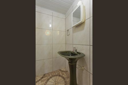 Casa à venda com 200m², 4 quartos e 2 vagas Casa à venda com 200m², 4 quartos e 2 vagasBanheiro da Suíte