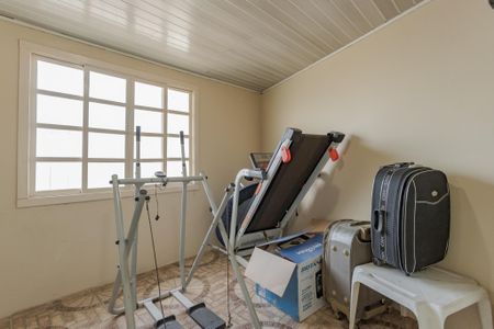 Casa à venda com 200m², 4 quartos e 2 vagas Casa à venda com 200m², 4 quartos e 2 vagasSuíte