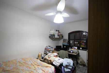 Casa à venda com 147m², 6 quartos e 1 vaga Casa à venda com 147m², 6 quartos e 1 vagaQuarto 2