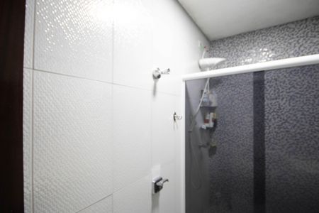 Casa à venda com 147m², 6 quartos e 1 vaga Casa à venda com 147m², 6 quartos e 1 vagaBanheiro