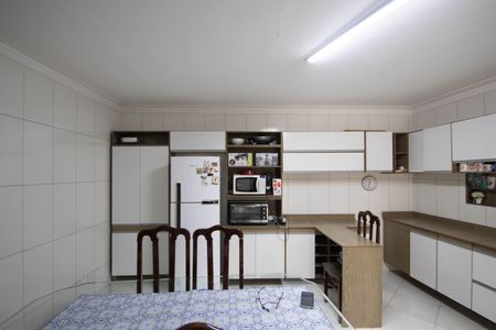 Casa à venda com 147m², 6 quartos e 1 vaga Casa à venda com 147m², 6 quartos e 1 vagaCozinha 1