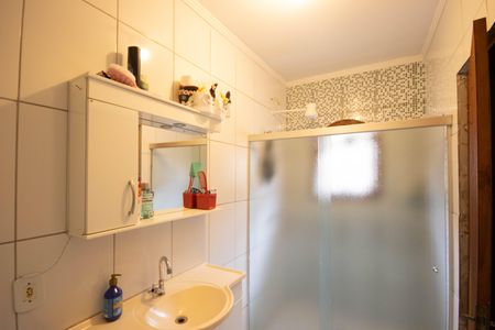 Casa à venda com 147m², 6 quartos e 1 vaga Casa à venda com 147m², 6 quartos e 1 vagaBanheiro da Suíte 2