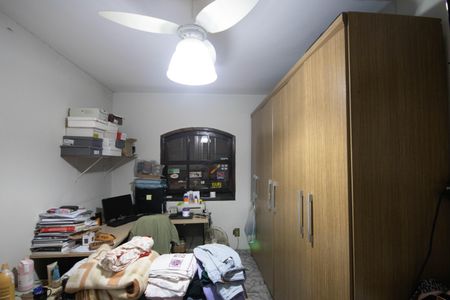 Casa à venda com 147m², 6 quartos e 1 vaga Casa à venda com 147m², 6 quartos e 1 vagaQuarto 2