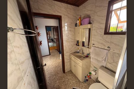 Casa à venda com 485m², 3 quartos e 4 vagasBanheiro 2