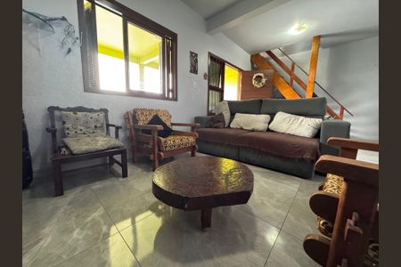 Casa à venda com 485m², 3 quartos e 4 vagasSala