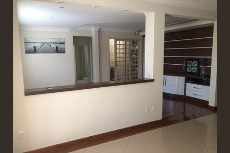 Casa à venda com 215m², 2 quartos e 4 vagasFoto 15