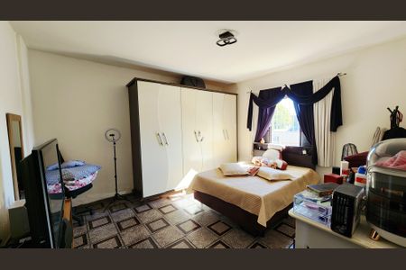 Casa à venda com 169m², 3 quartos e 3 vagasQuarto 2