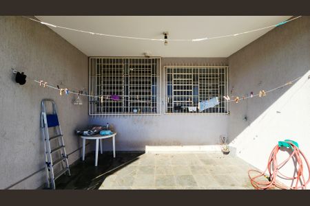 Casa à venda com 169m², 3 quartos e 3 vagasÁrea de Serviço