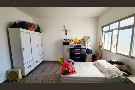 Casa à venda com 169m², 3 quartos e 3 vagasQuarto