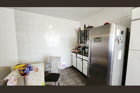 Casa à venda com 169m², 3 quartos e 3 vagasCozinha